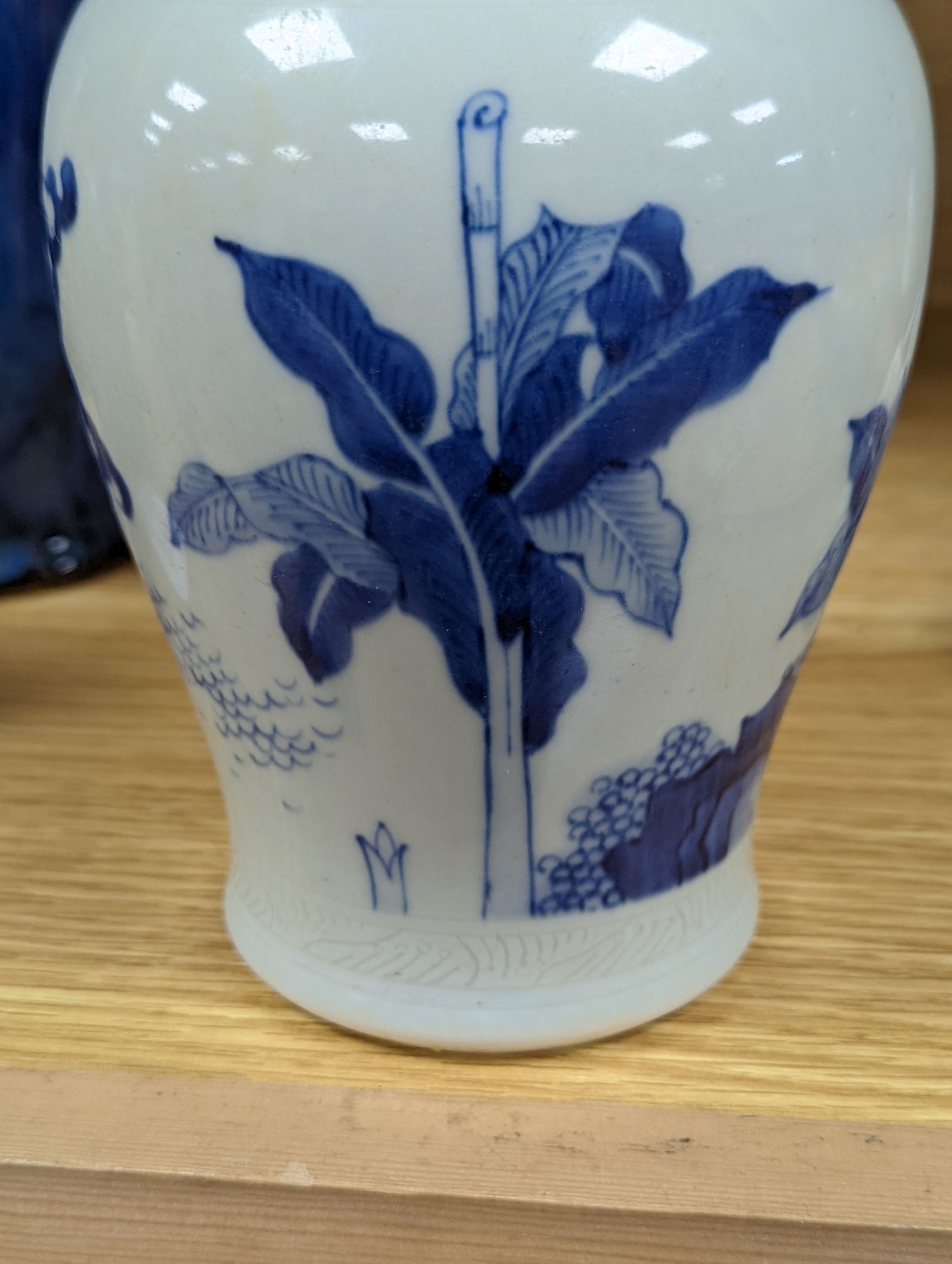 A group of Japanese porcelain tea wares and a rice bowl and cover